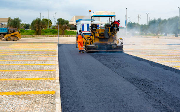 Best Best Driveway Pavers  in Cleveland, OH